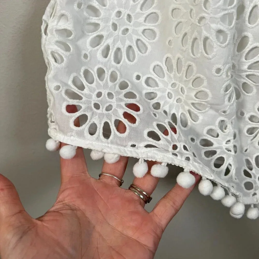 Lilly Pulitzer Raylee Eyelet Off The Shoulder Top Size XXS White Pom Poms Preppy